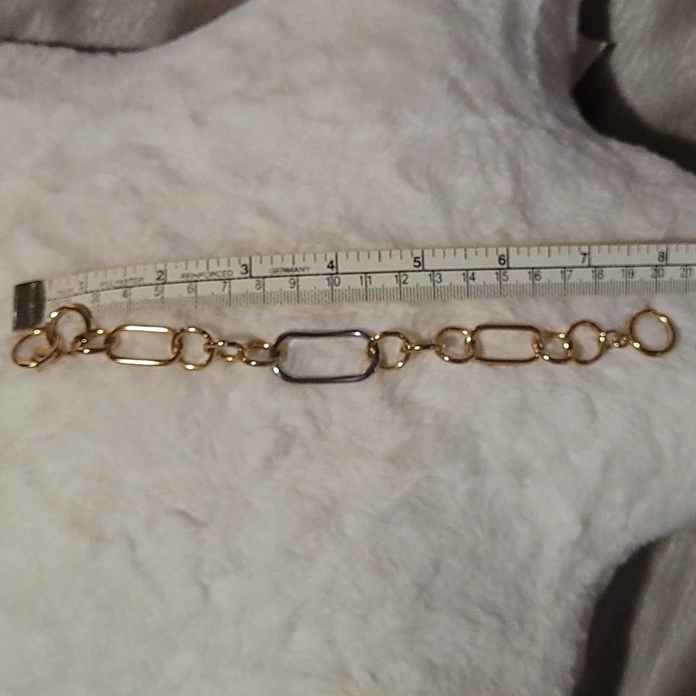 Alfani bracelate and earrings - Picture 3 of 4